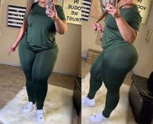 Charger l&#39;image dans la galerie, Thicc Girl Relaxed Fit
